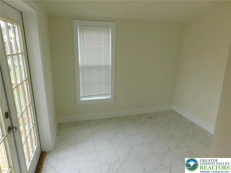 68 W Union Blvd — Photo 19