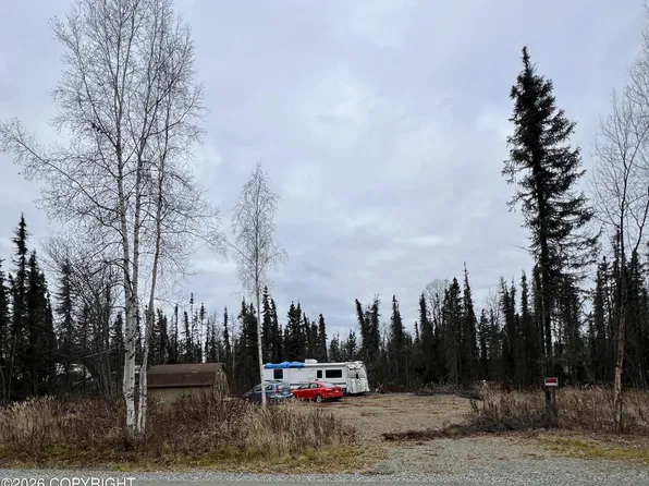12441 W Little John Dr, Wasilla, AK 99623