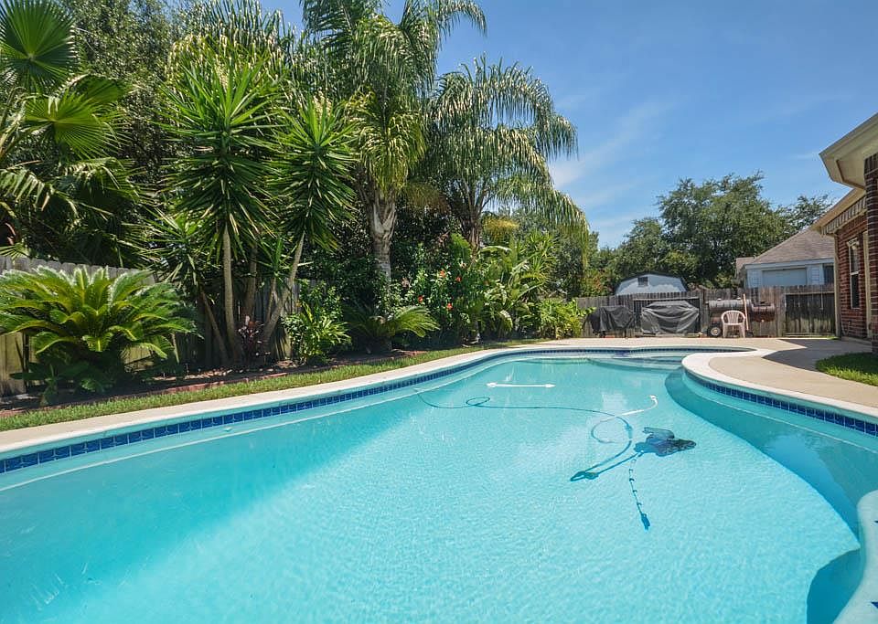 1st image of 3121 Bay Creek Dr
