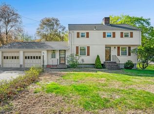 108 Prentice St, Holliston, MA 01746