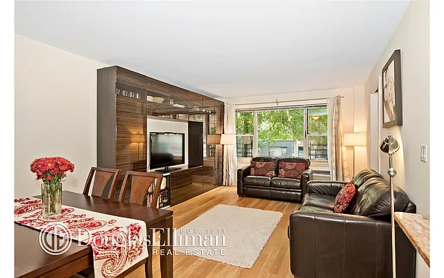 Sold by Douglas Elliman | media 8