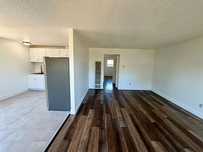 218 Van Buren St #7 — Photo 11