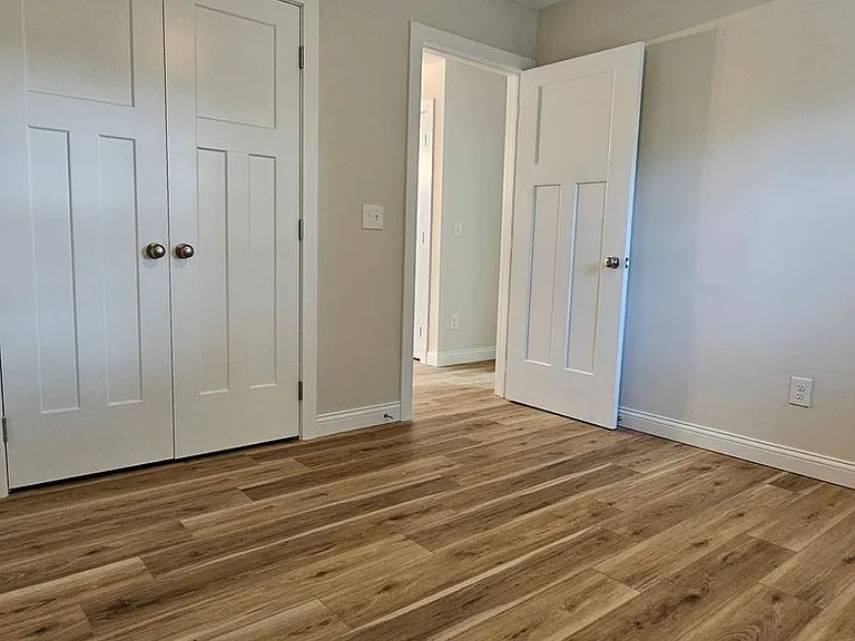 395 W Crocus Dr — Photo 26