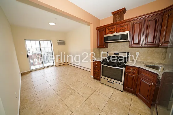Rented by Sterling Realty Solution Inc | media 12