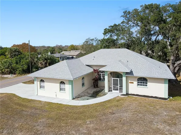1345 Sheehan Blvd, Port Charlotte, FL 33952