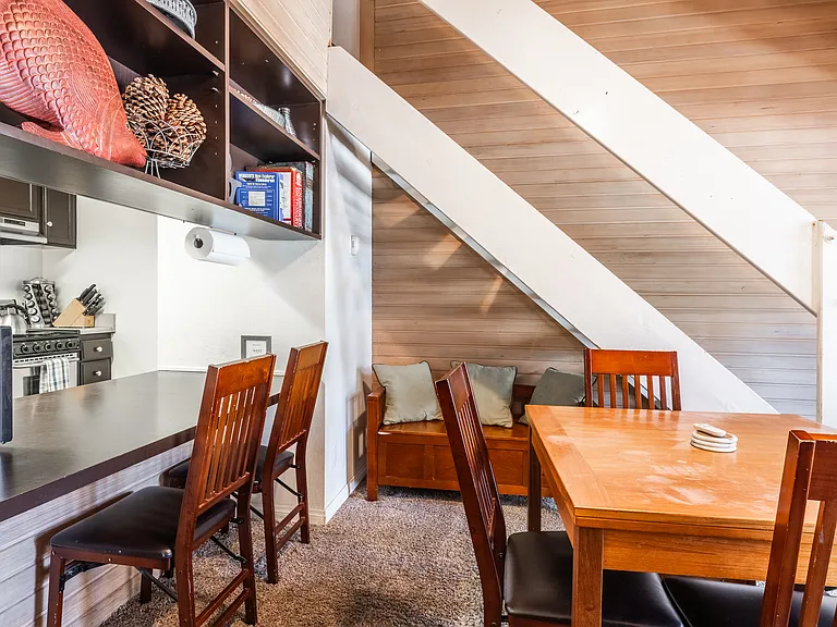 2289 Sierra Nevada Rd #K11 — Photo 10