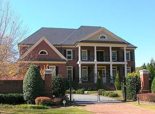 715 Vista Bluff Dr, Johns Creek, GA 30097