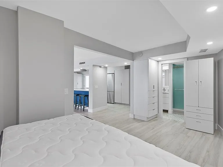 4100 Galt Ocean Dr #1004 — Photo 32
