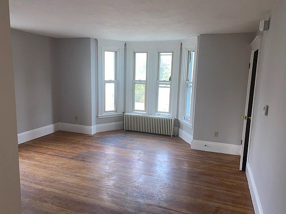 3rd image of 42 Pond St #2