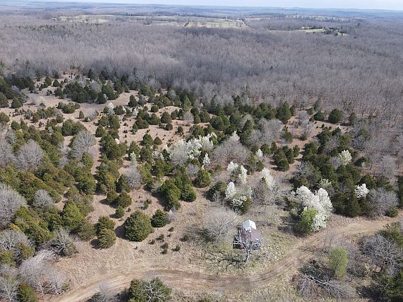 4th image of Red Bud Rd