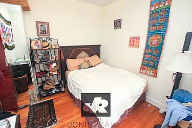 Rented by Jonis Realty