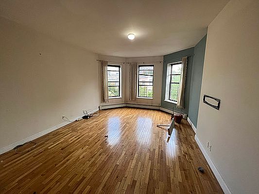 5th image of 519 W 148th St APT 3