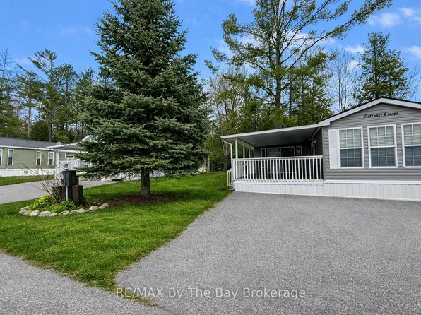 83 Madawaska Trl, Wasaga Beach, ON L9Z 1X7