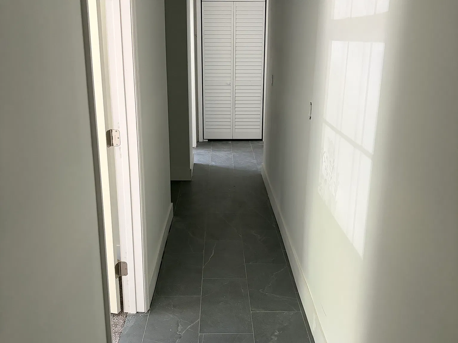 4 bed, 2282 sqft, $2,500 — Photo 3