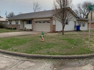 325 12th Ave NE, Miami, OK 74354