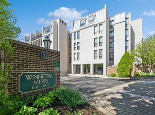 640 Winnetka Mews APT 103, Winnetka, IL 60093