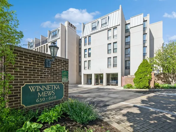 640 Winnetka Mews APT 103, Winnetka, IL 60093