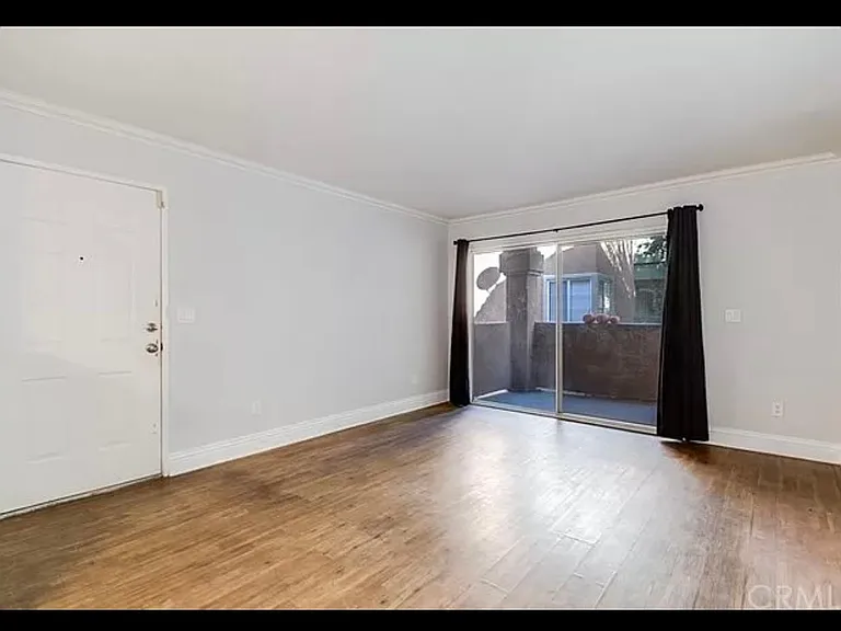 16377 Lakeshore Dr #6I — Photo 9