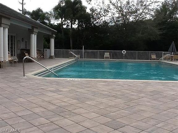 4th image of 3780 Fieldstone Blvd #102