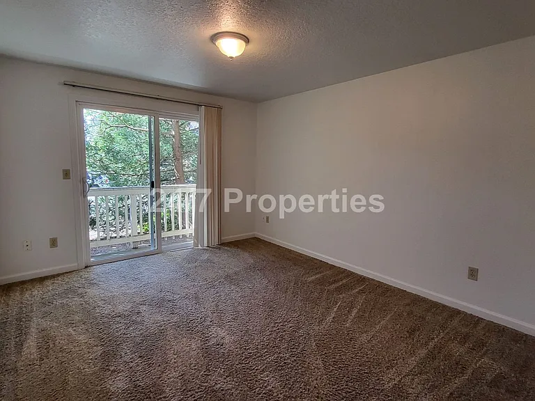 4104 SE Pardee St #B — Photo 8