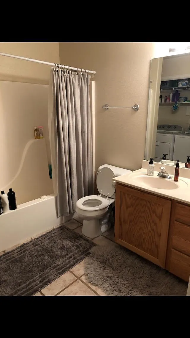 3 bed, 1023 sqft, $470 — Photo 4