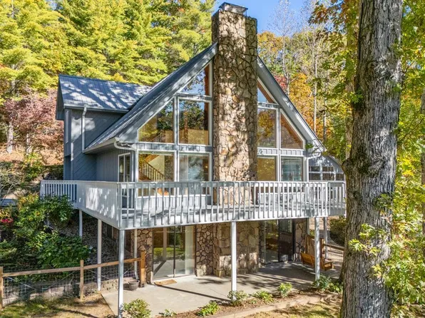 94 Butternut Creek Rd, Blairsville, GA 30512