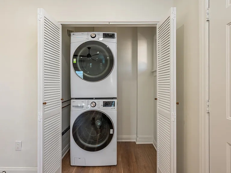 932 Coronado Ave #2 — Photo 5