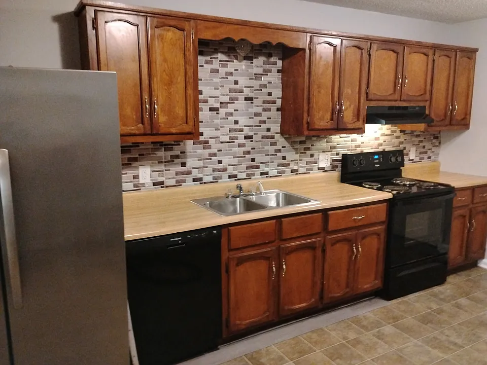211 N Patton St #909-A