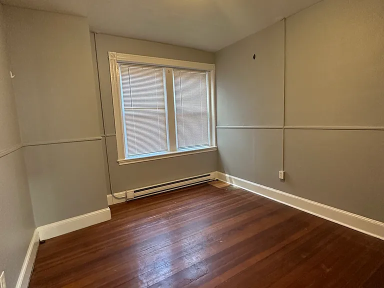 881 Huntington Ave #8 — Photo 8