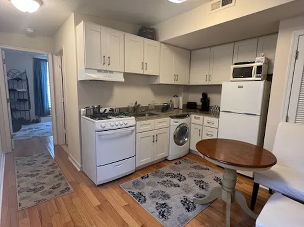 2005 Fairmount Ave APT 8, Philadelphia, PA 19130