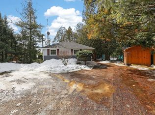 21 Stanley Rd, Kawartha Lakes, ON K0M2T0