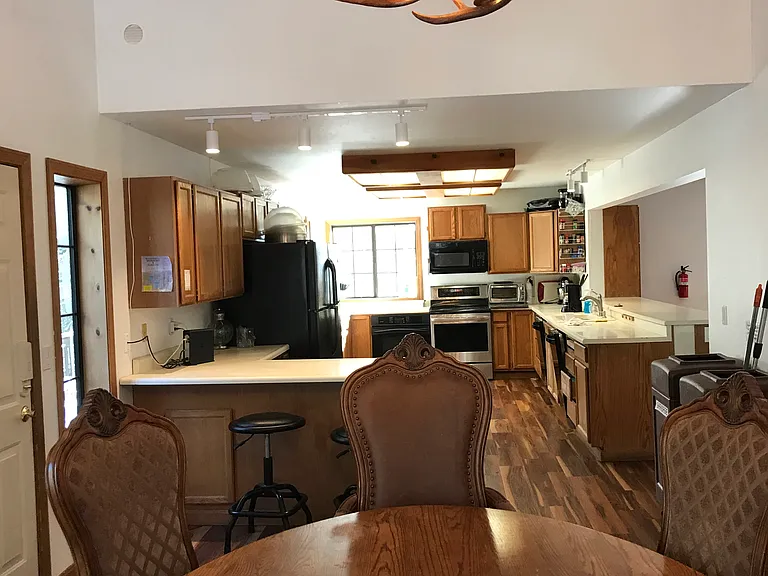 8102 Serene Rd — Photo 15