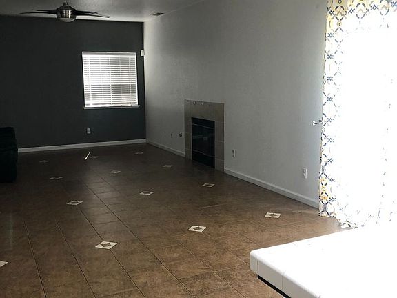 5th image of 2865 Evergreen Ct