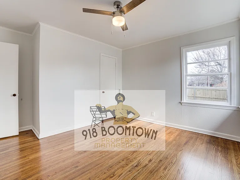4819 E 37th Pl — Photo 24