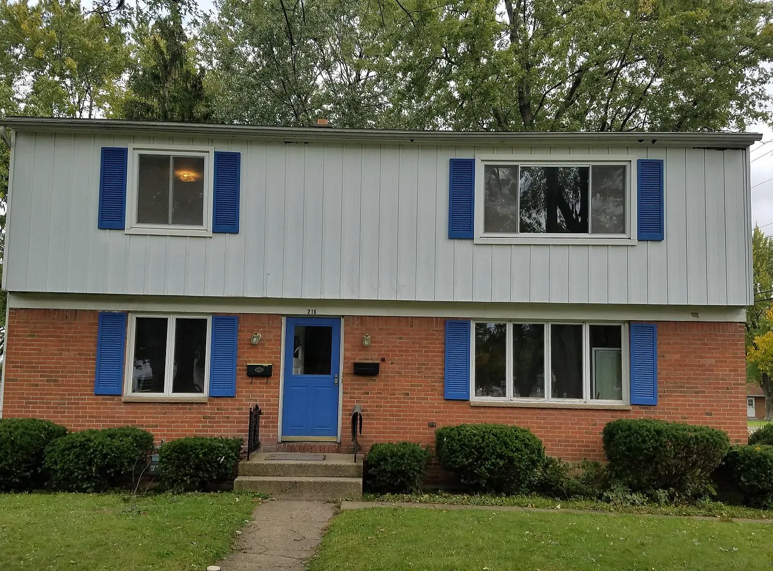 3 bed, 1500 sqft, $1,700 — Photo 1