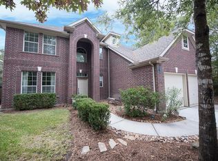 270 Fairwind Trail Dr, Conroe, TX 77385