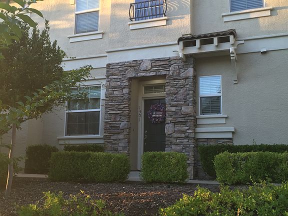 2nd image of 1301 Saint Charles Way