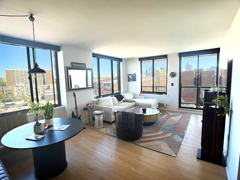 415 Newark St #6B — Photo 1