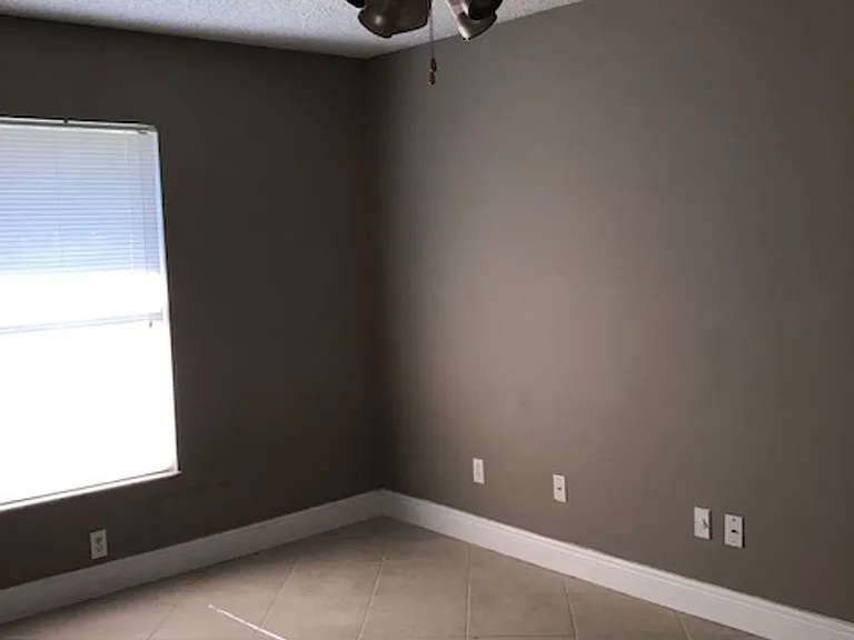 1280 SW Jacqueline Ave — Photo 41