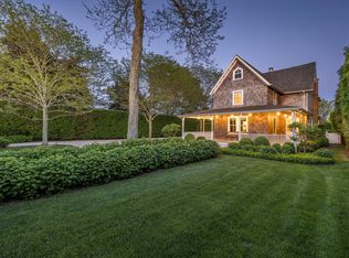 6 Wainscott Main St, Wainscott, NY 11975