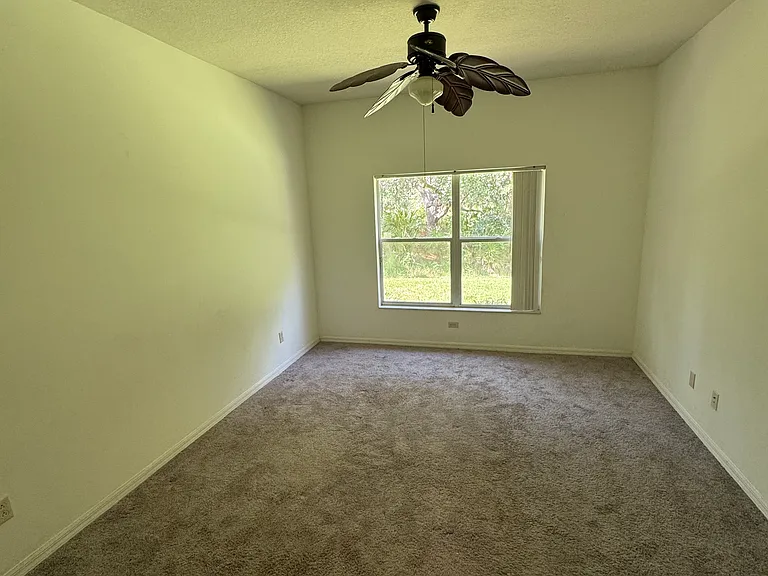 9051 Iron Oak Ave — Photo 15