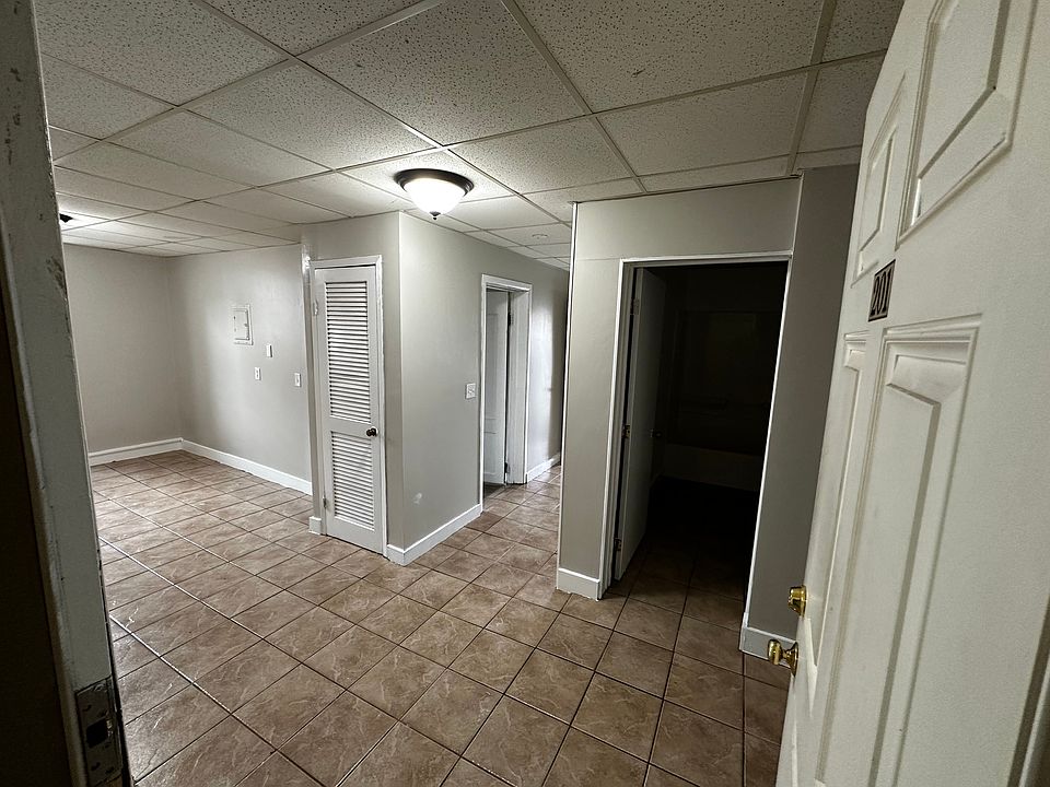 1st image of 1876 Central Ave #201