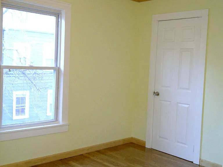 23 Andrew St #2 — Photo 9