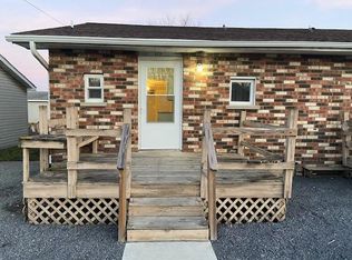 141 S Van Buren Ave, Bradley, IL 60915