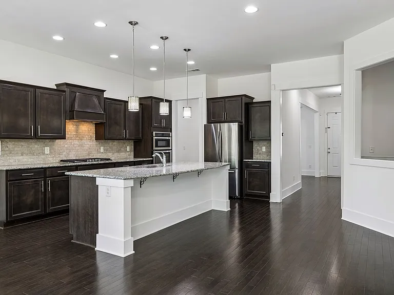 1730 Biscayne Dr — Photo 16