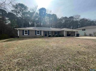 3121 Hawthorne Cir, Southside, AL 35907