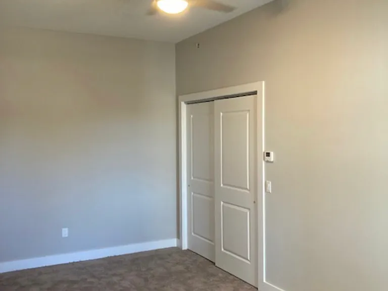 116 Waverly Ave #10 — Photo 6