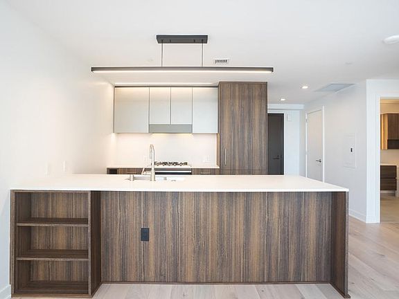 5th image of 280 Spear St #14F-L