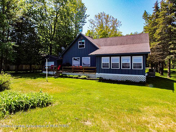 4th image of 6215 Lakeview Dr