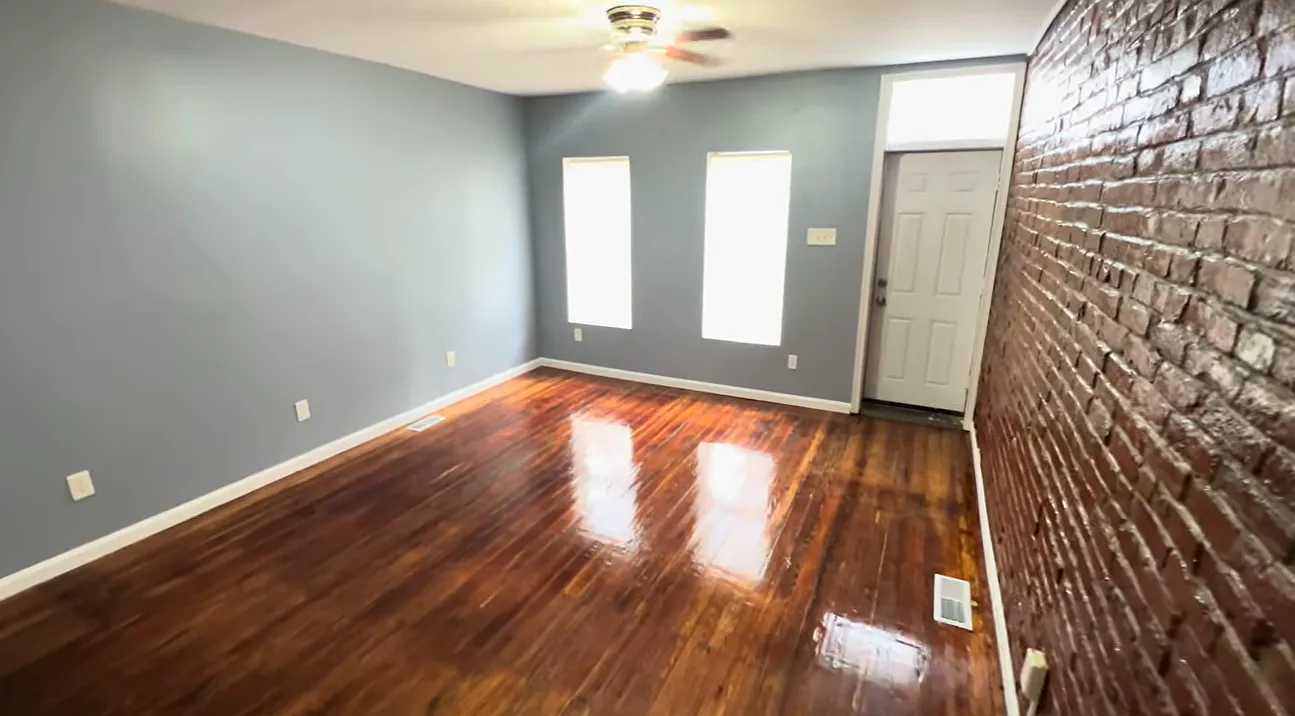 3 bed, 1400 sqft, $1,495 — Photo 4